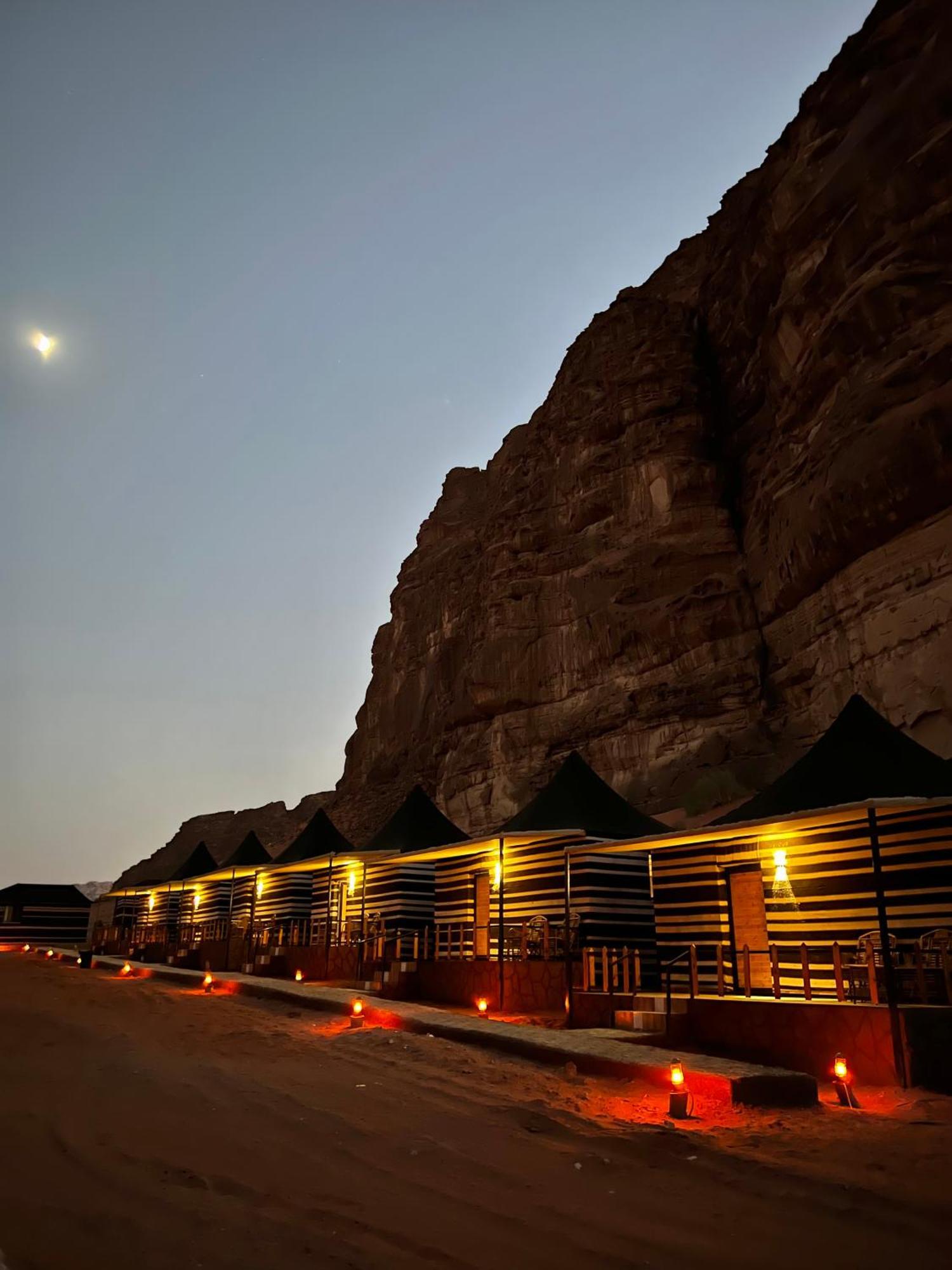 Rum Joharh Luxury Camp Wadi Rum Ngoại thất bức ảnh