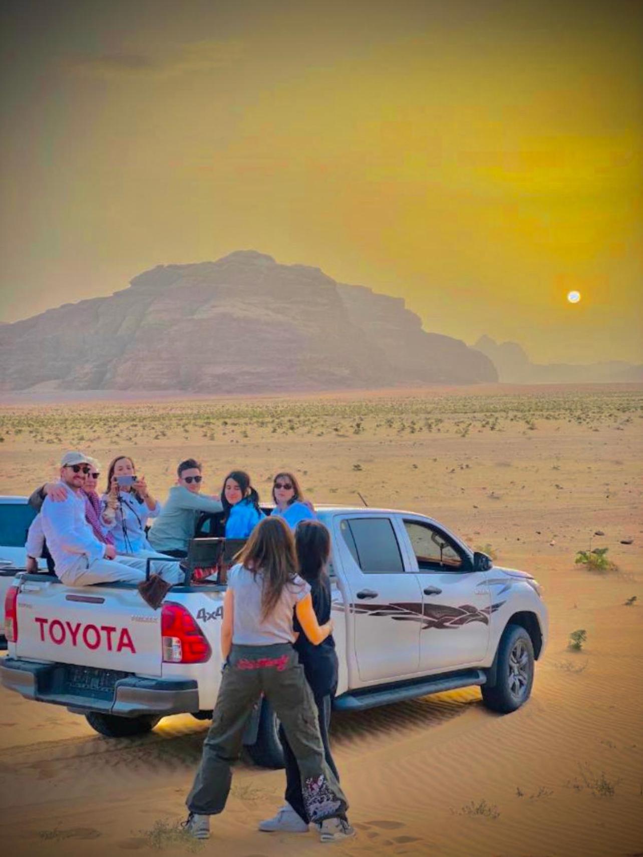 Rum Joharh Luxury Camp Wadi Rum Ngoại thất bức ảnh